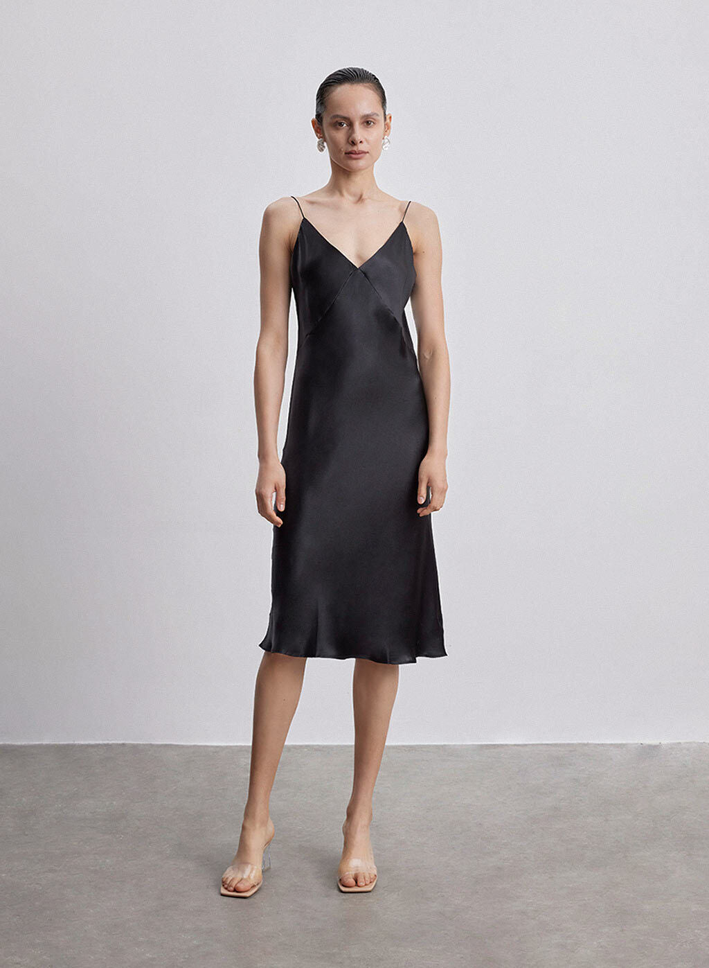 Silk Slip V-Neck Cocktail Party Dress - Pionie